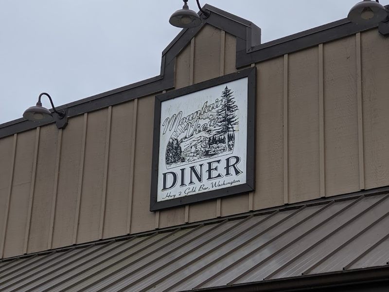 Mountain View Diner exterior
